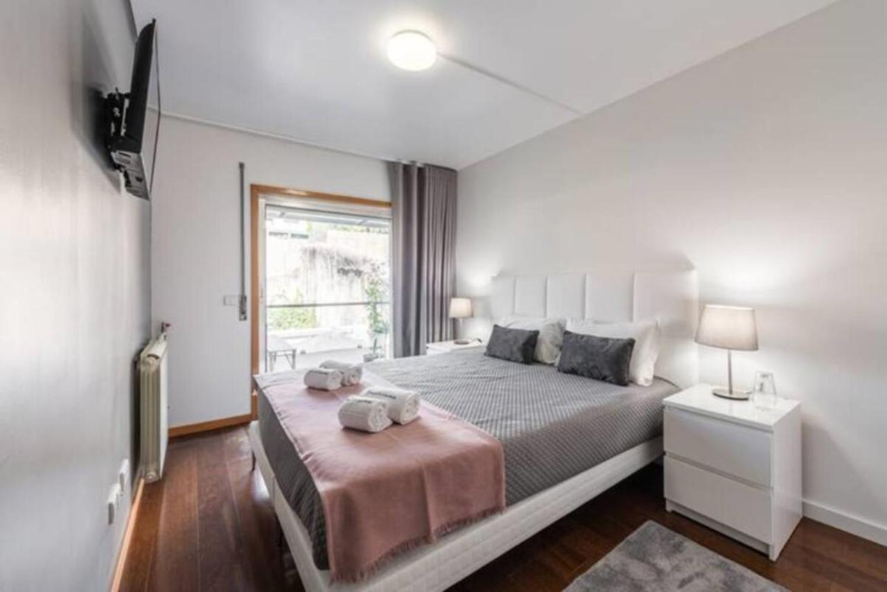 Готель Oporto Grace City Екстер'єр фото